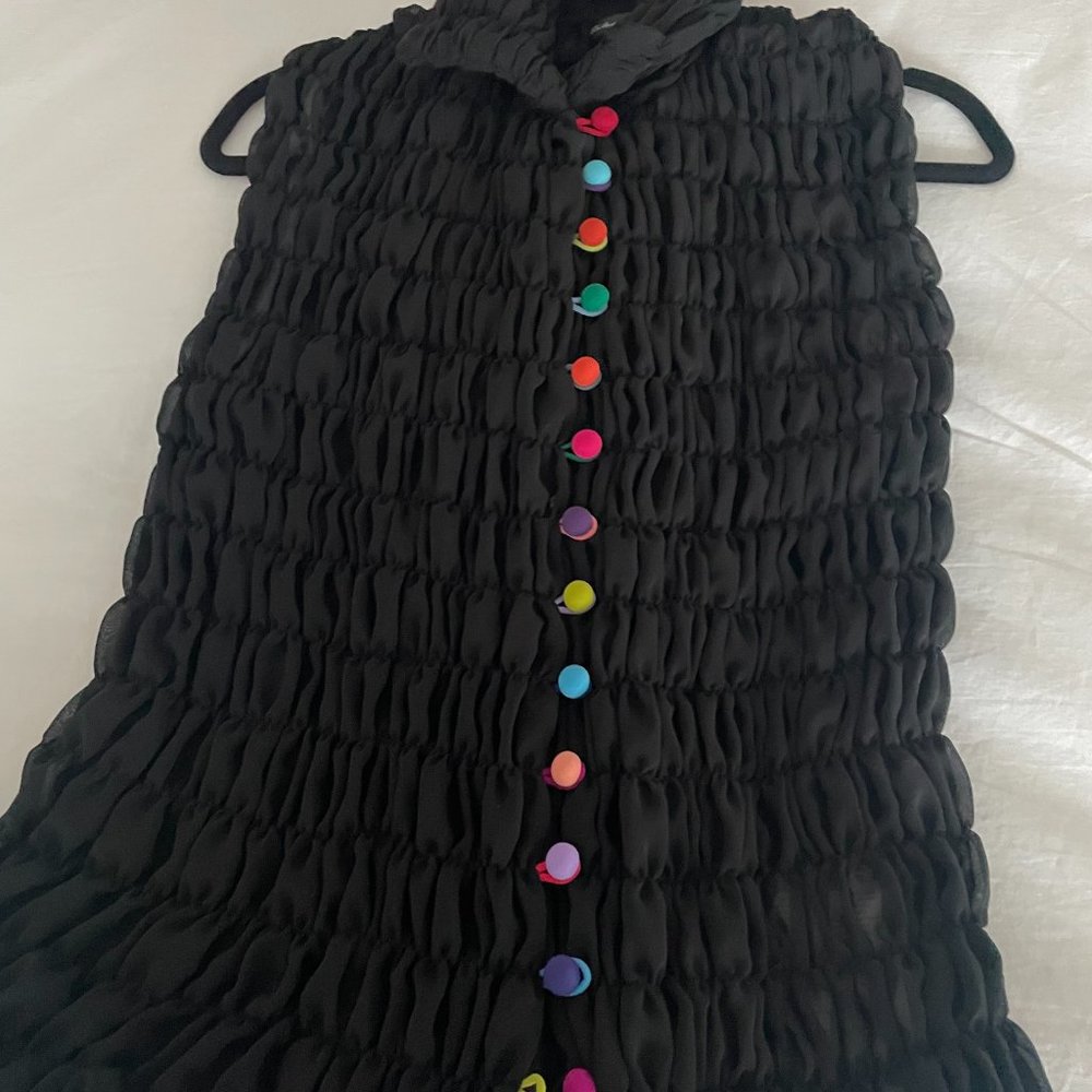 RICHARD K. TSAO Black ruched vest w colorful buttons from MOMA: New w tag